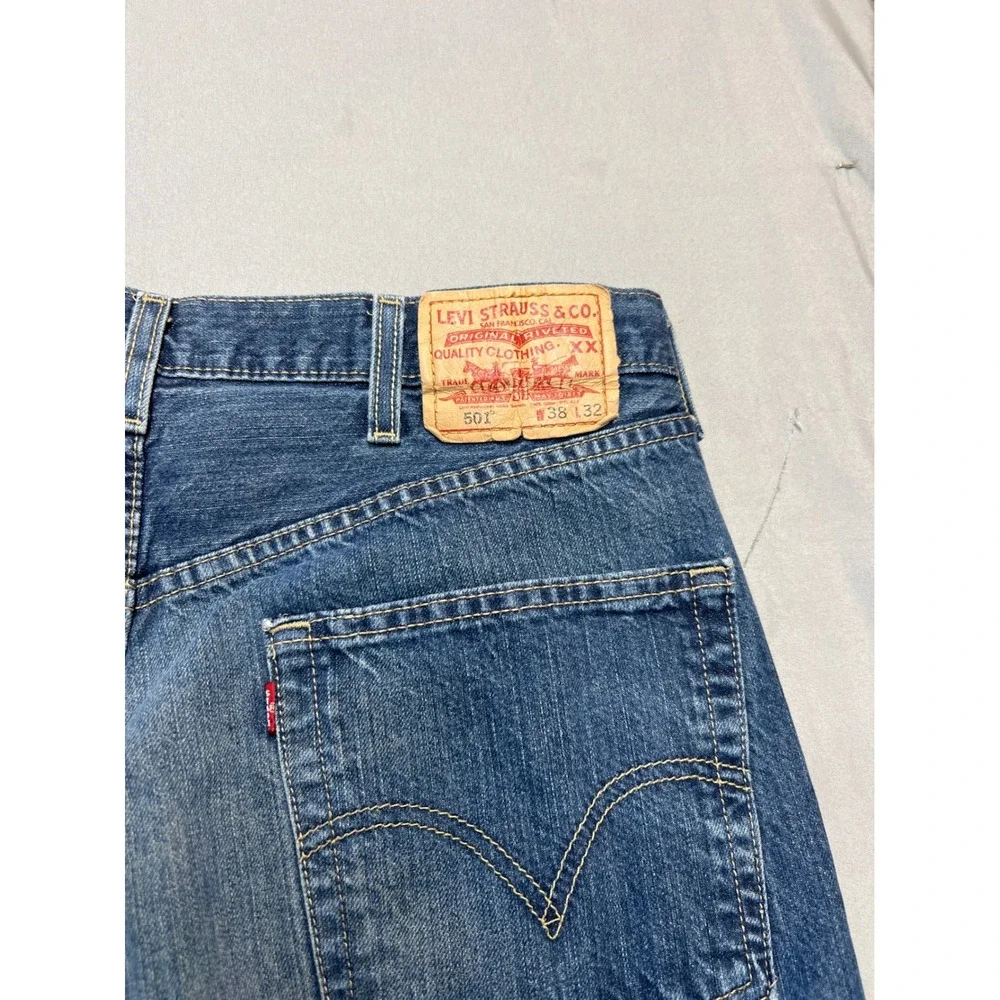 Vintage 501 Original Fit Mens Blue Denim Jeans Straight Leg W38 L32 Medium Wash
